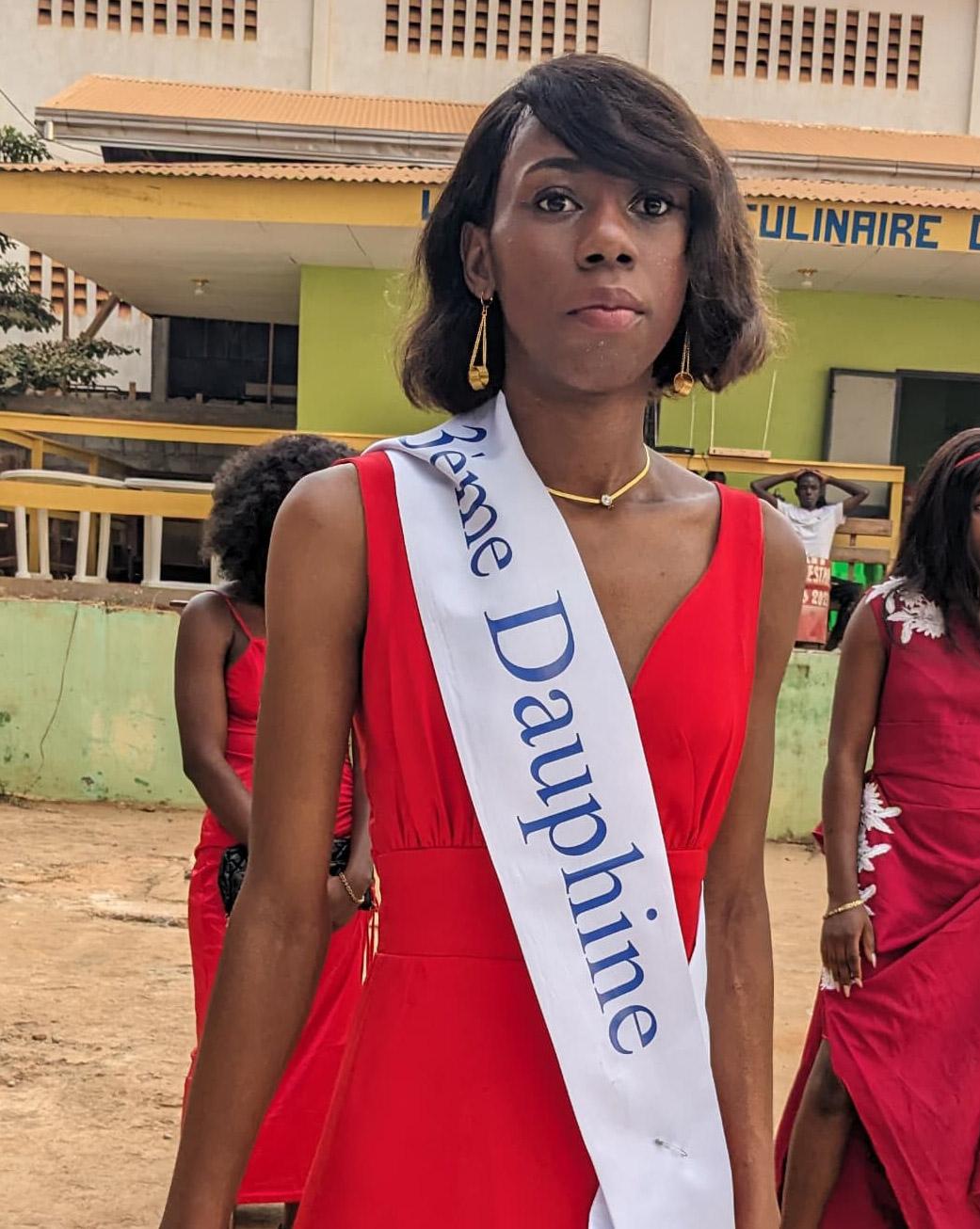 Mbili mbida Marie Ulrich